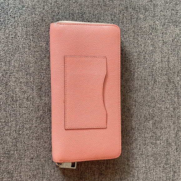 STUNNING PINK COACH GENUINE LEATHER BI~FOLD WALLET - Picture 2 of 3